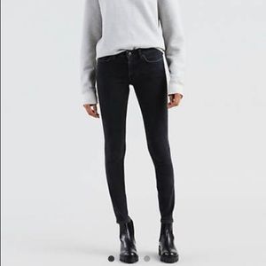 Levi’s made & crafted 711 skinny jeans